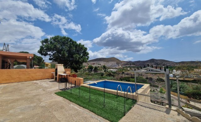 Country house  - Resale - Águilas - Tébar