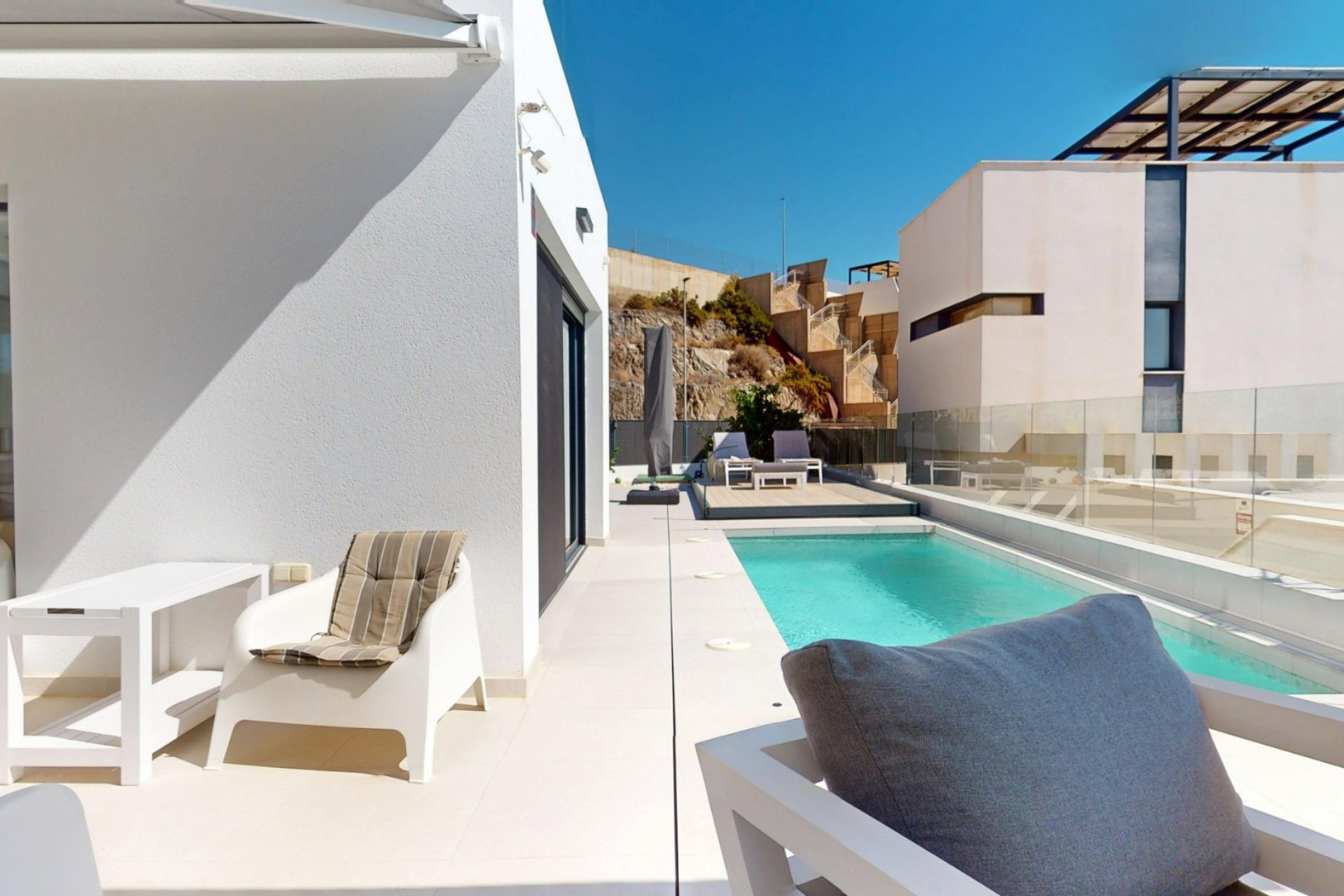 Odsprzedaż - Chalet  - Águilas - El Hornillo