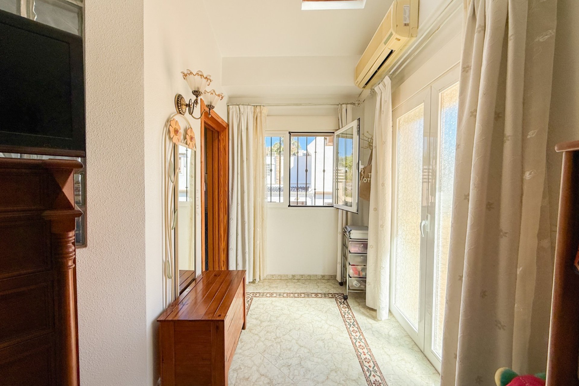Odsprzedaż - Chalet  - Águilas - Los Geraneos
