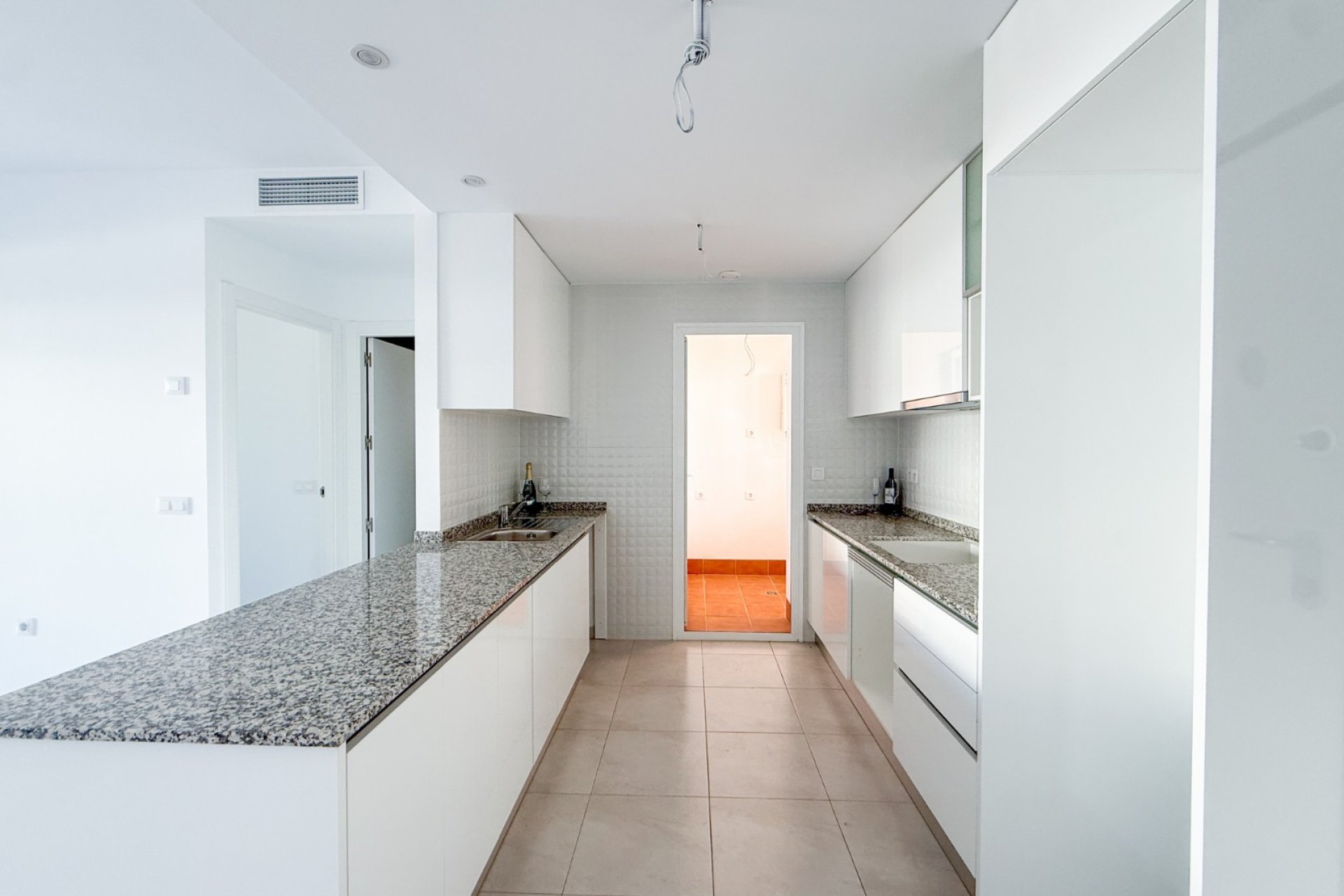 Odsprzedaż - Mieszkanie w bloku - San Juan de los Terreros - Mar de Pulpí