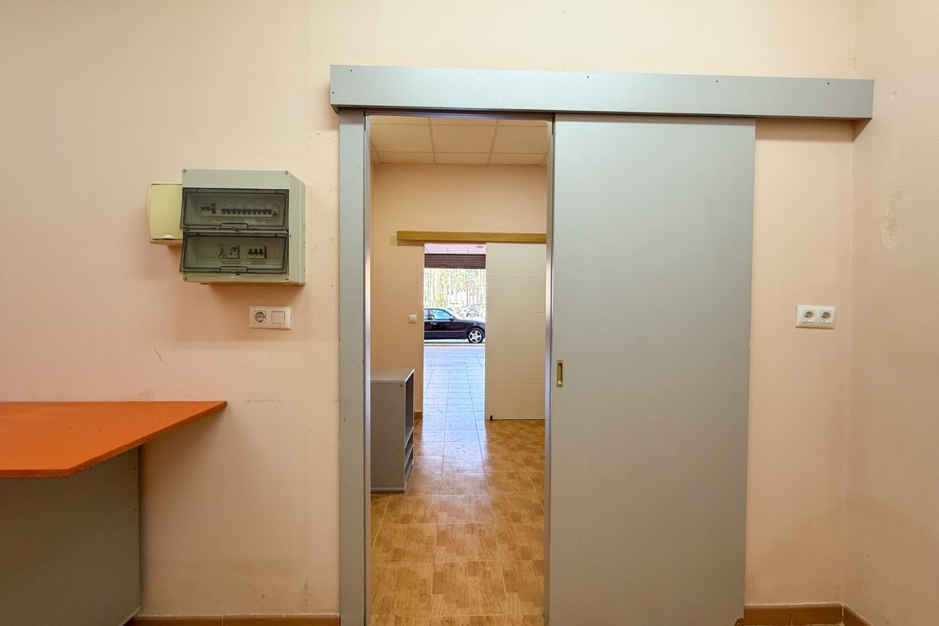 Odsprzedaż - Reklama w telewizji - Águilas - Paseo Parra