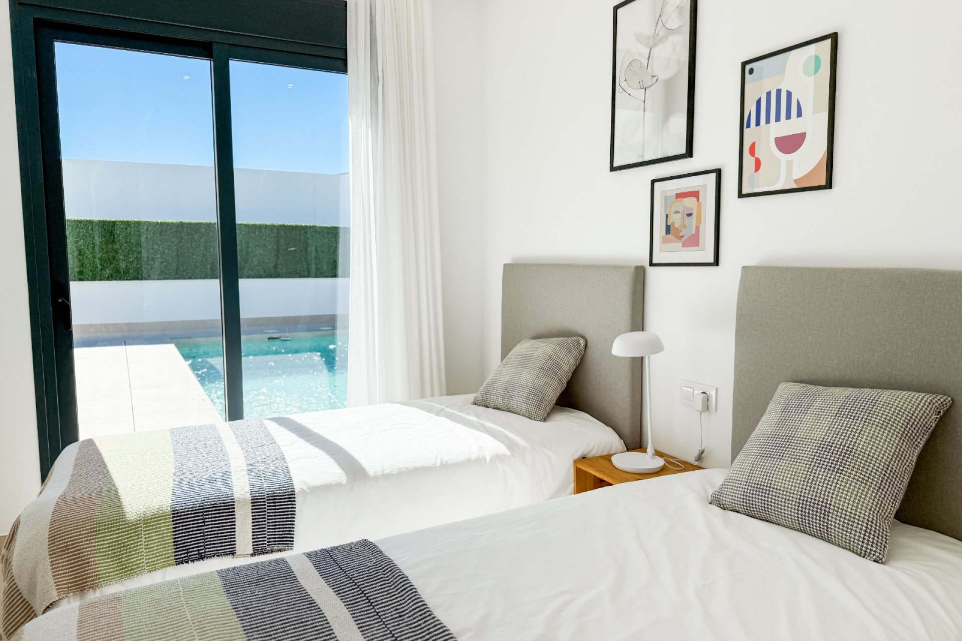 Odsprzedaż - Villa - San Juan de los Terreros