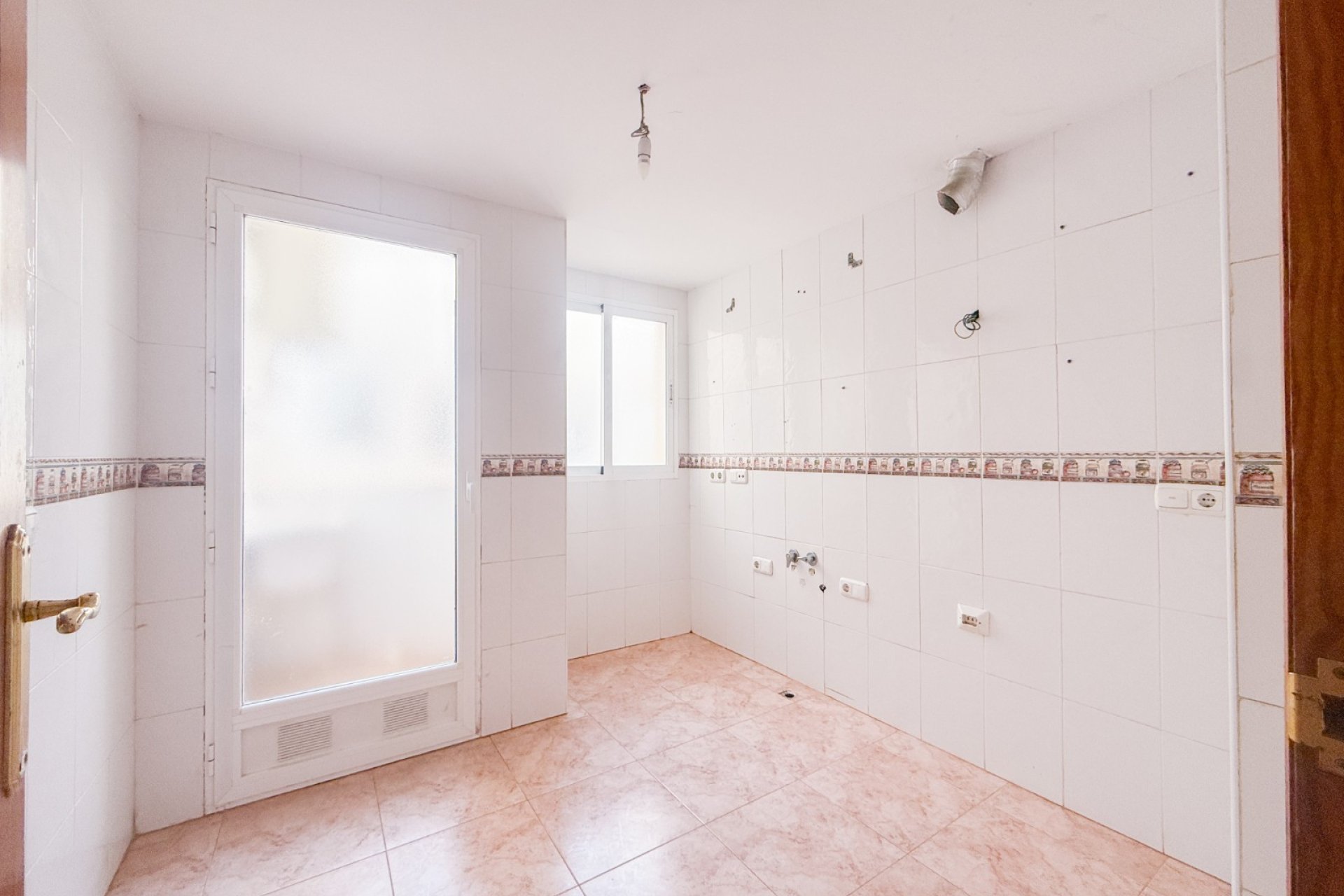 Resale - Apartment / flat - Águilas - Mediterraneo School