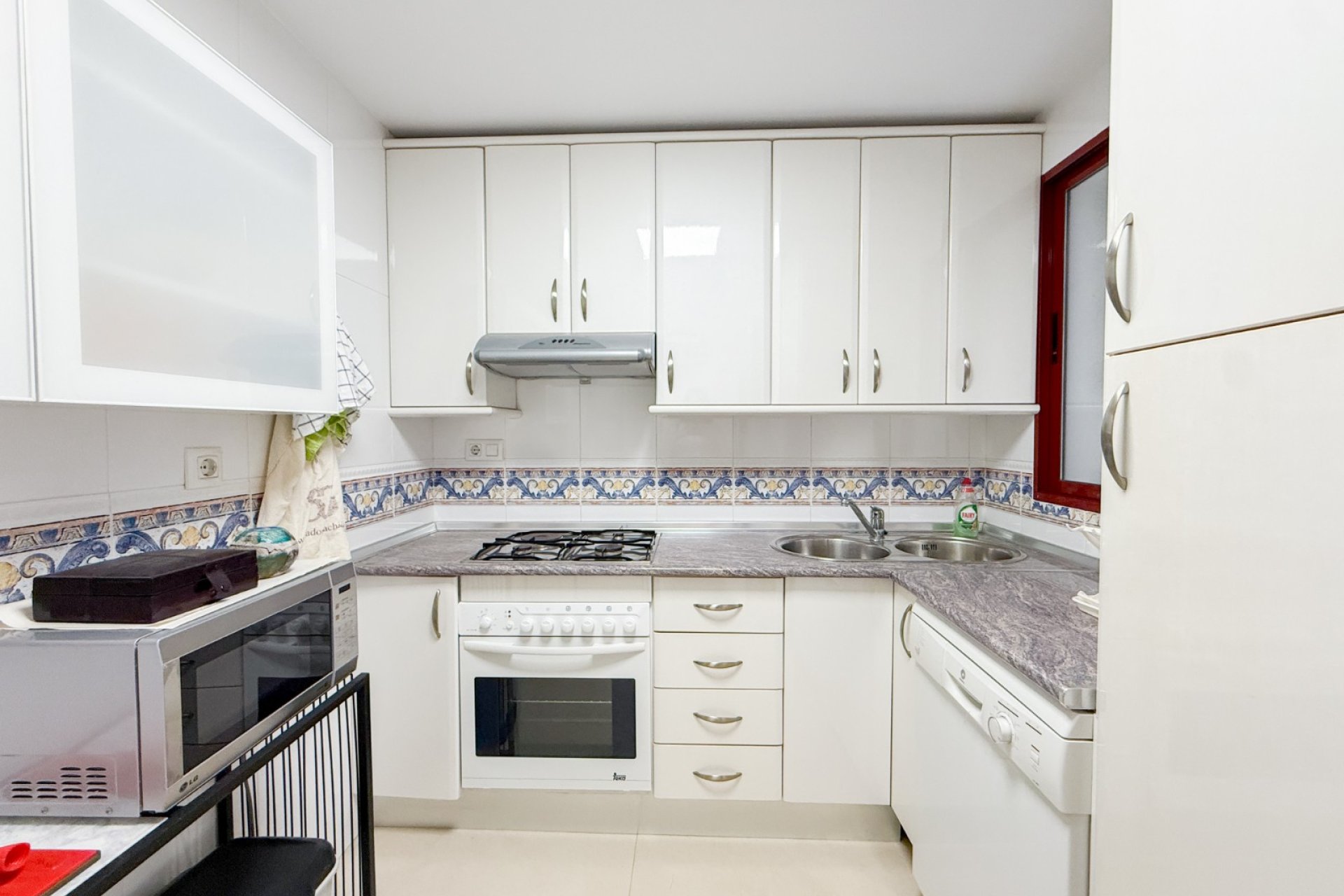 Resale - Apartment / flat - Águilas - Rey Carlos III