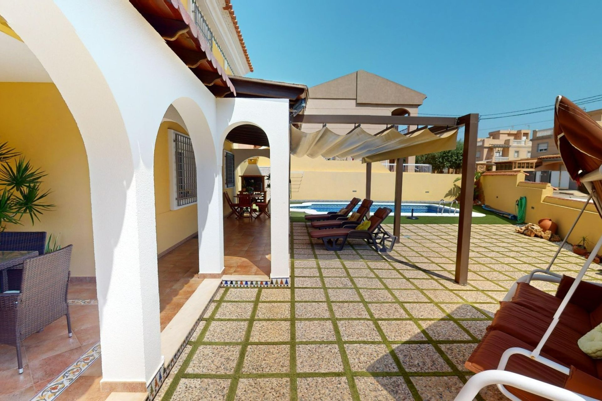 Resale - Chalet  - Águilas - Calabardina