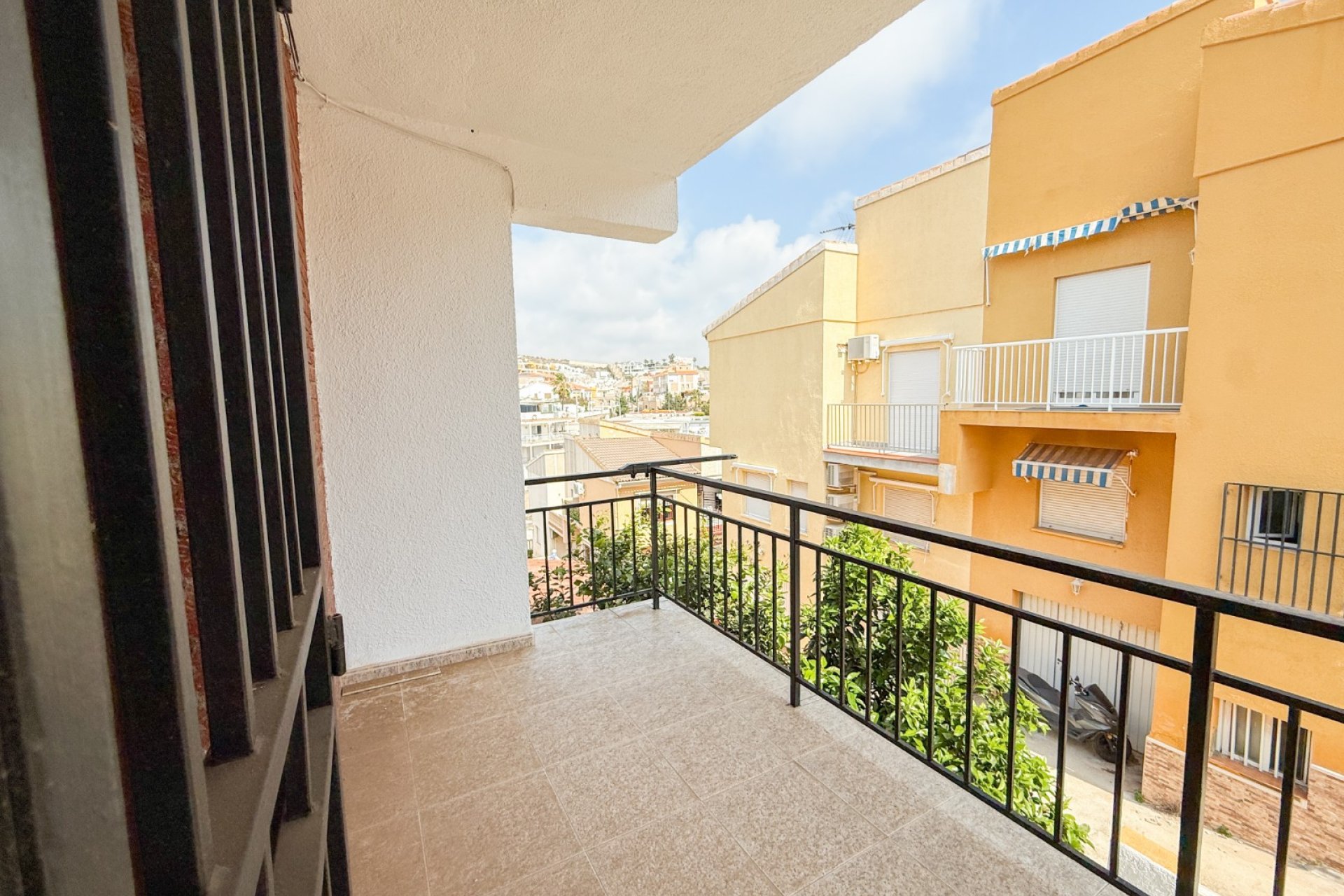 Resale - Chalet  - Águilas - El Hornillo