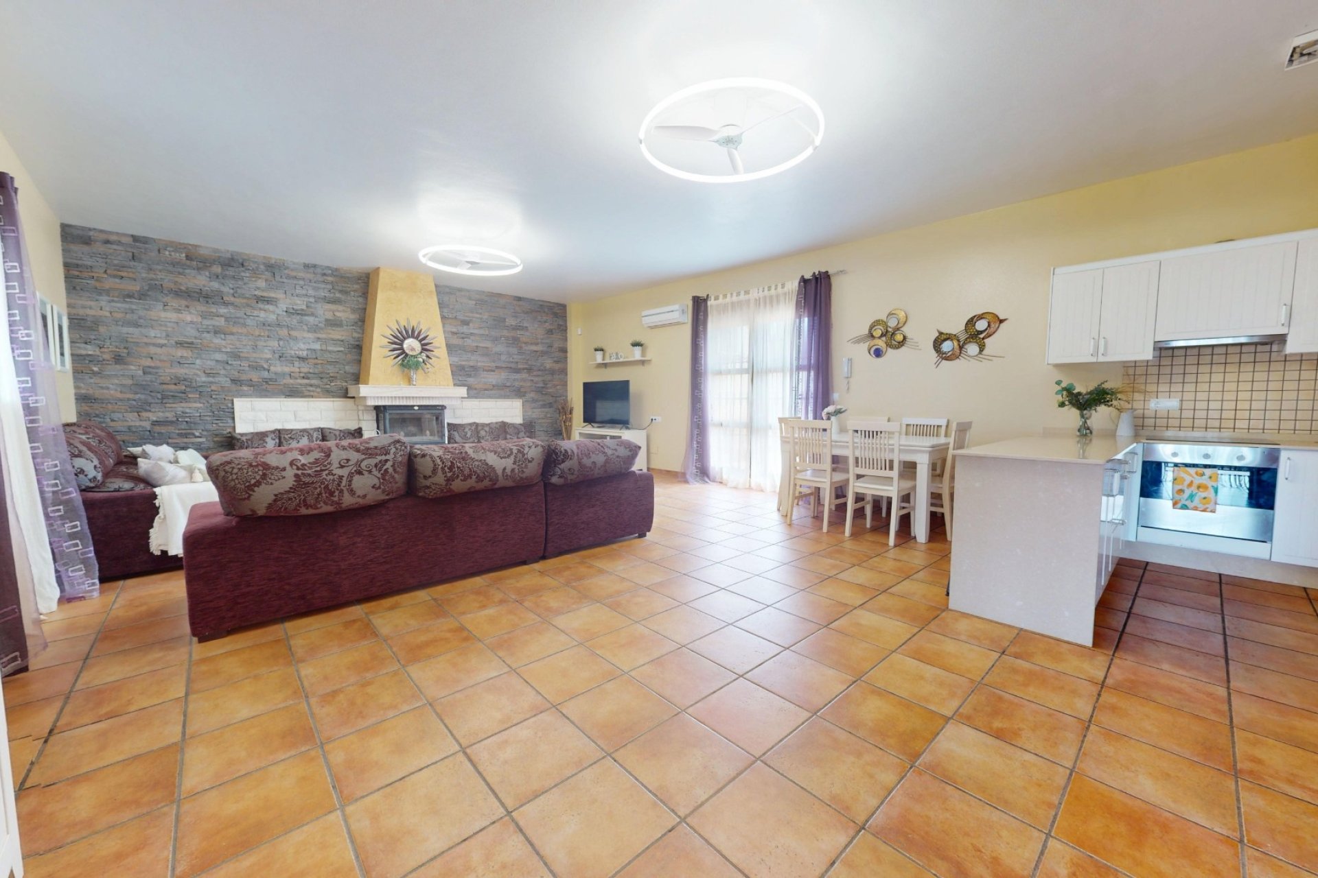 Resale - Villa - Águilas