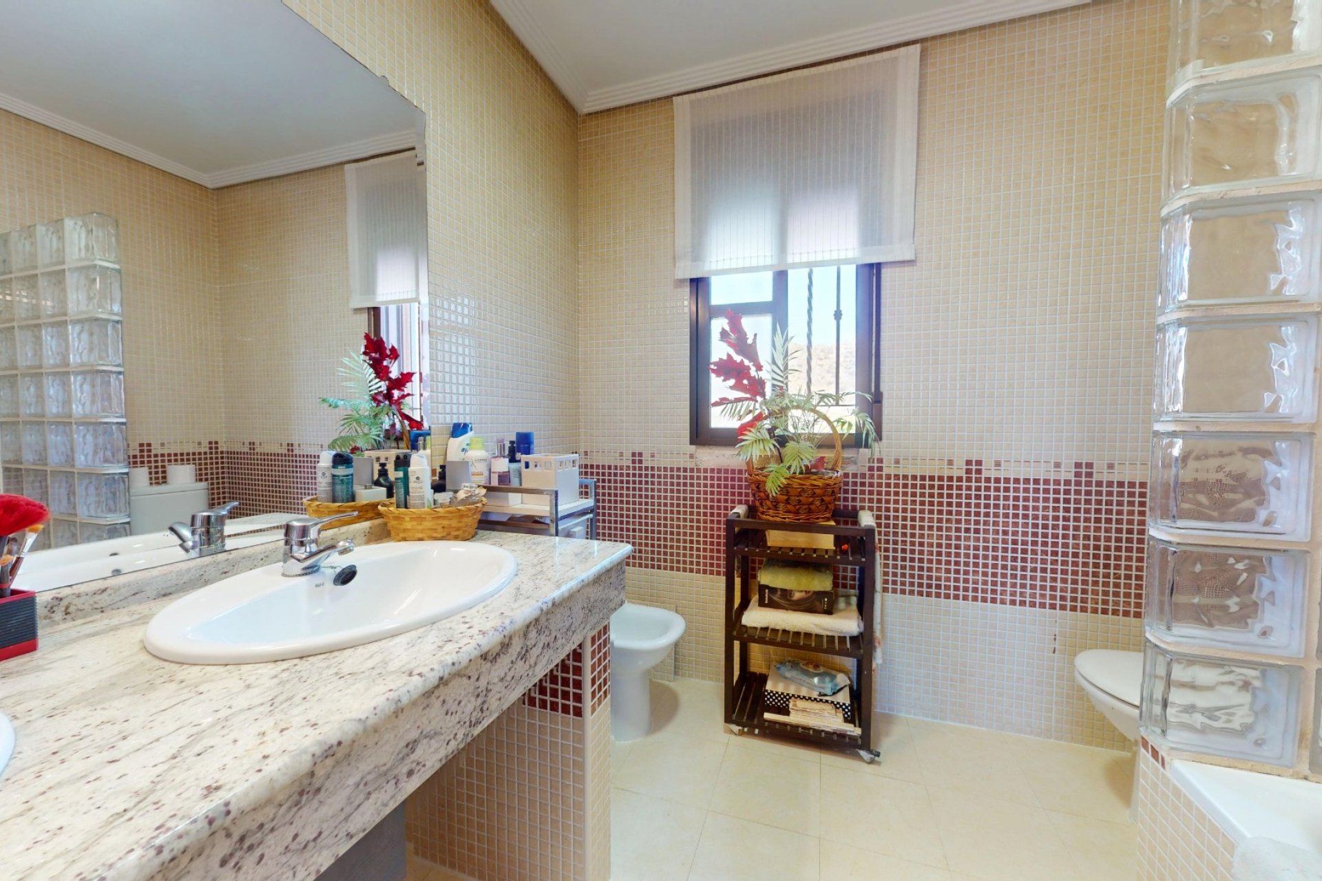 Resale - Villa - Águilas