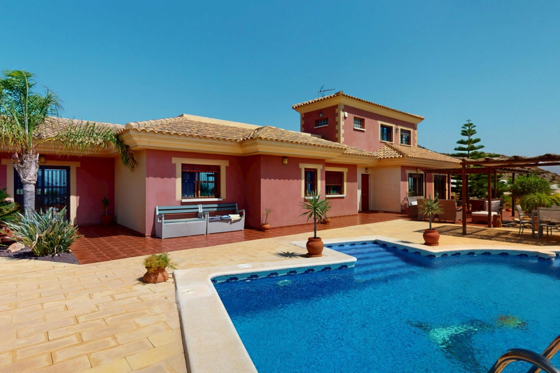 Resale - Villa - Águilas