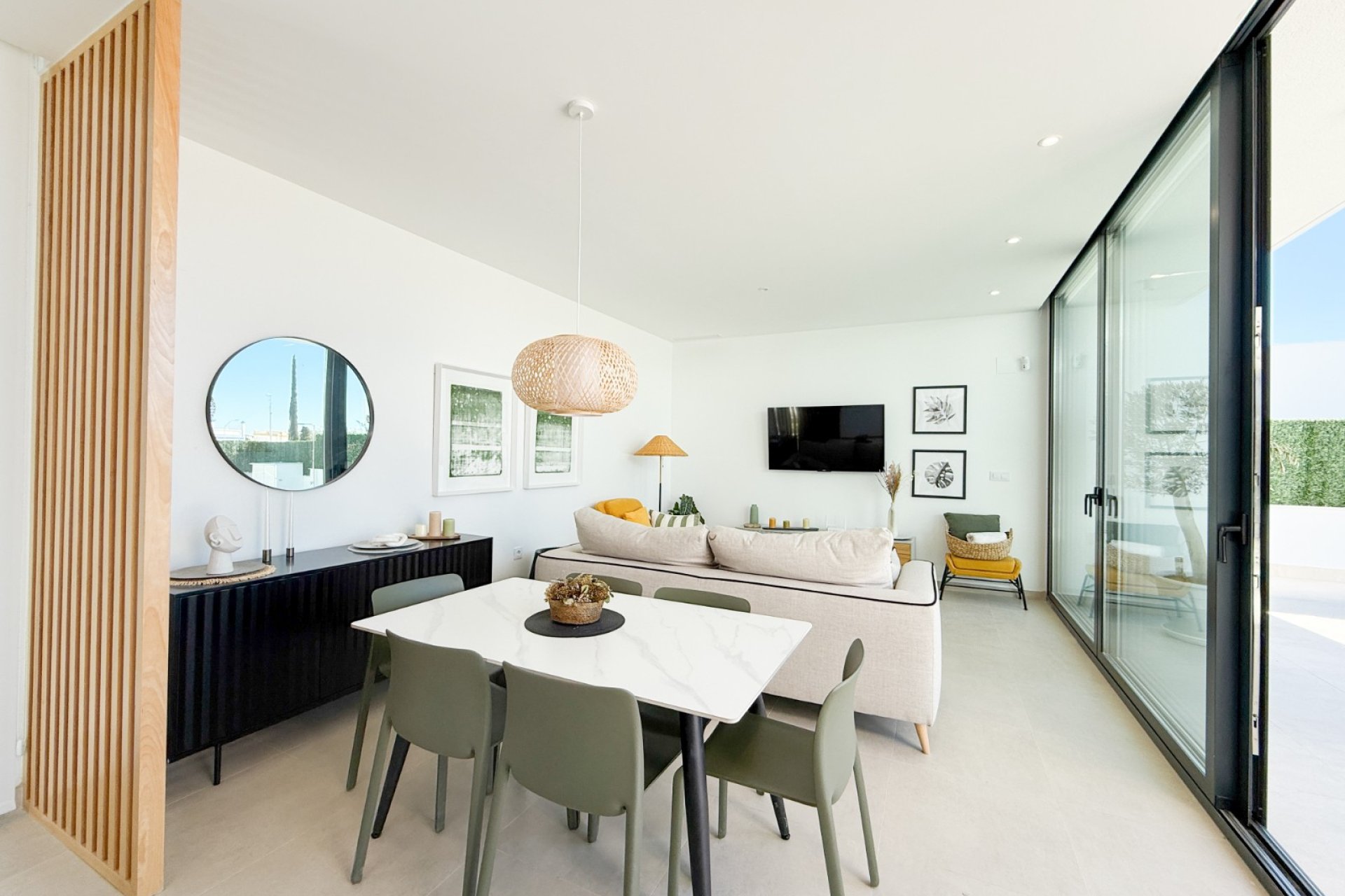 Resale - Villa - San Juan de los Terreros