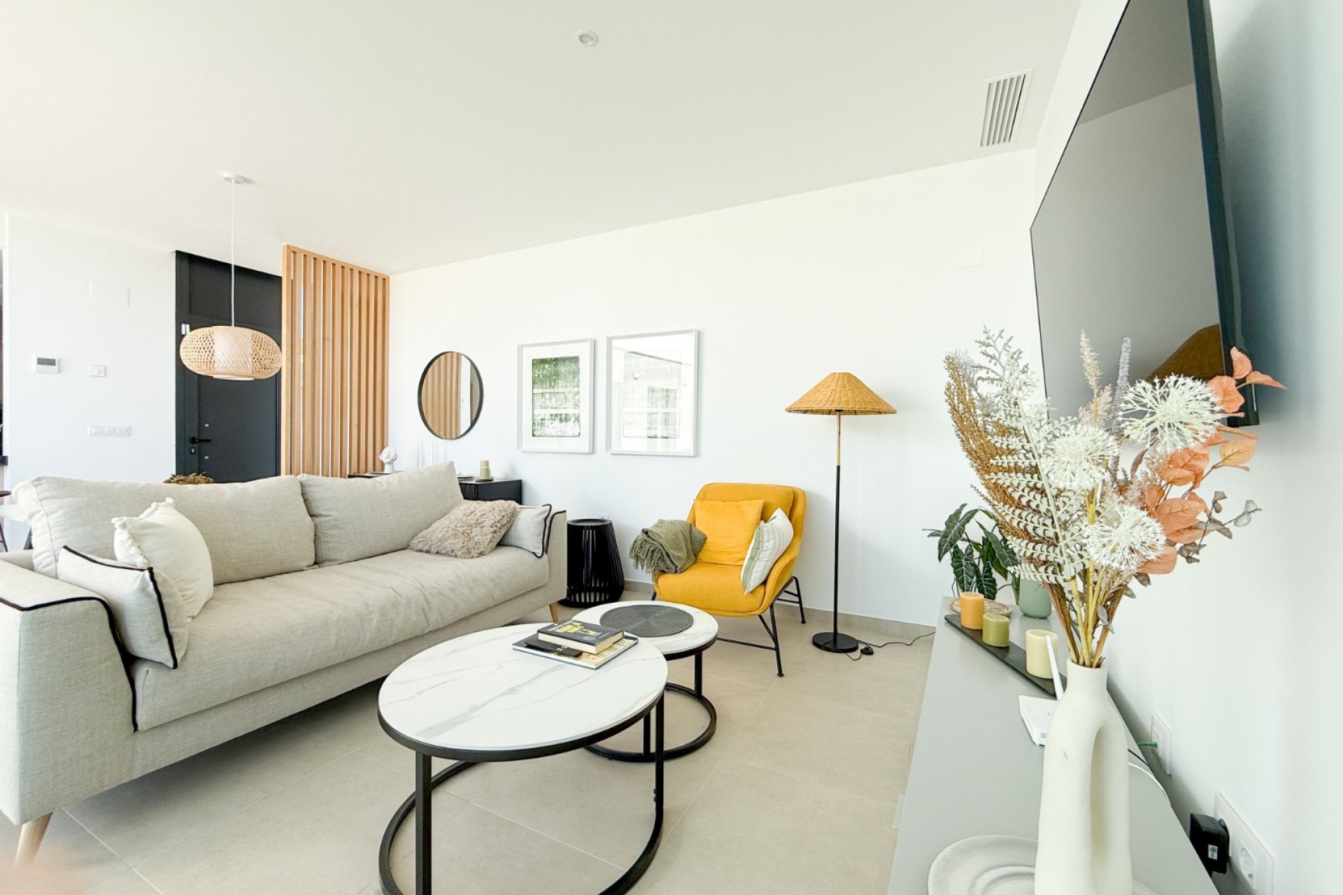 Resale - Villa - San Juan de los Terreros