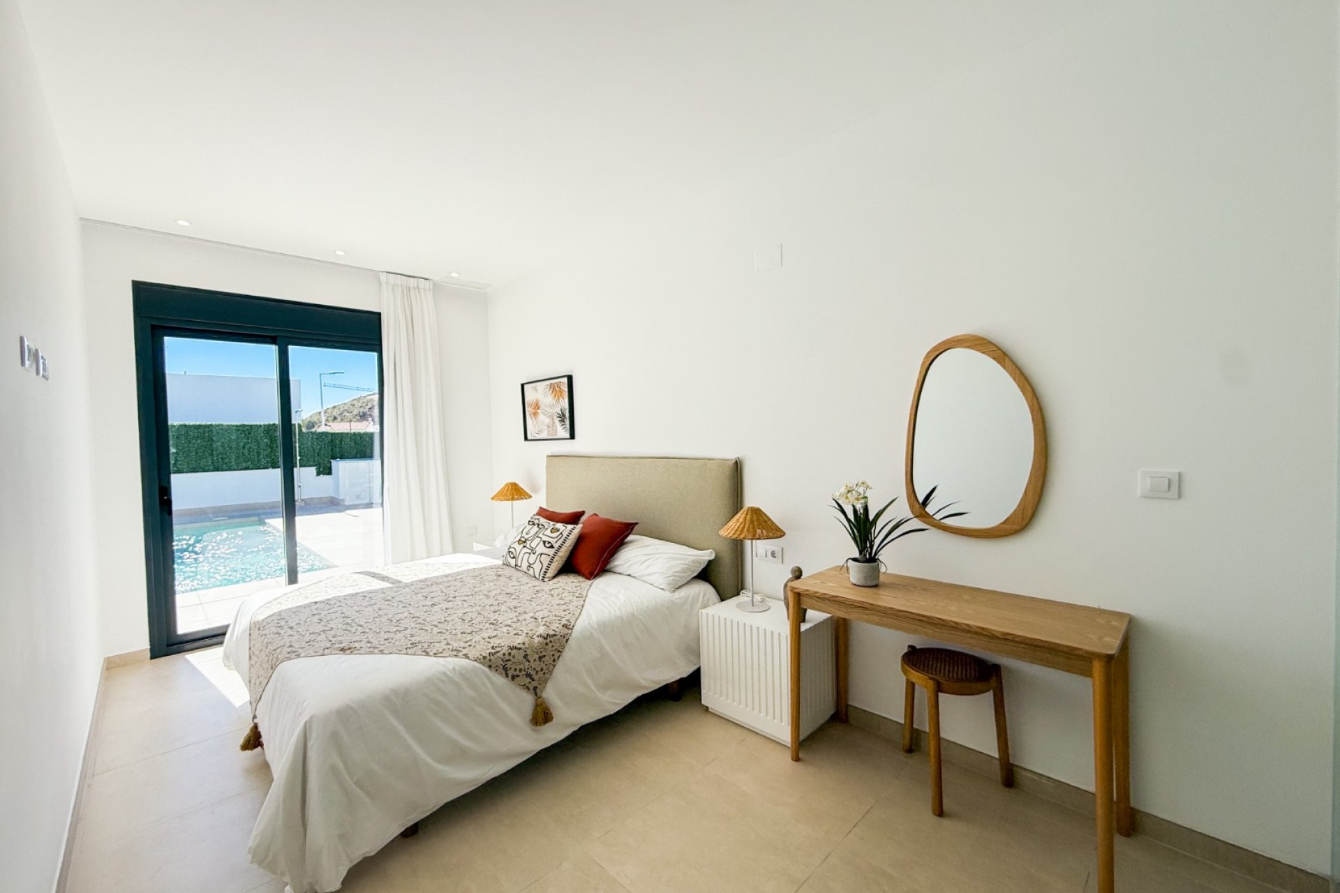 Resale - Villa - San Juan de los Terreros