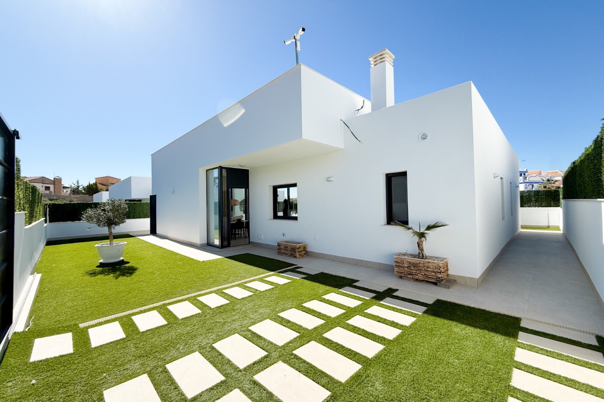 Segunda Mano - Villa - San Juan de los Terreros