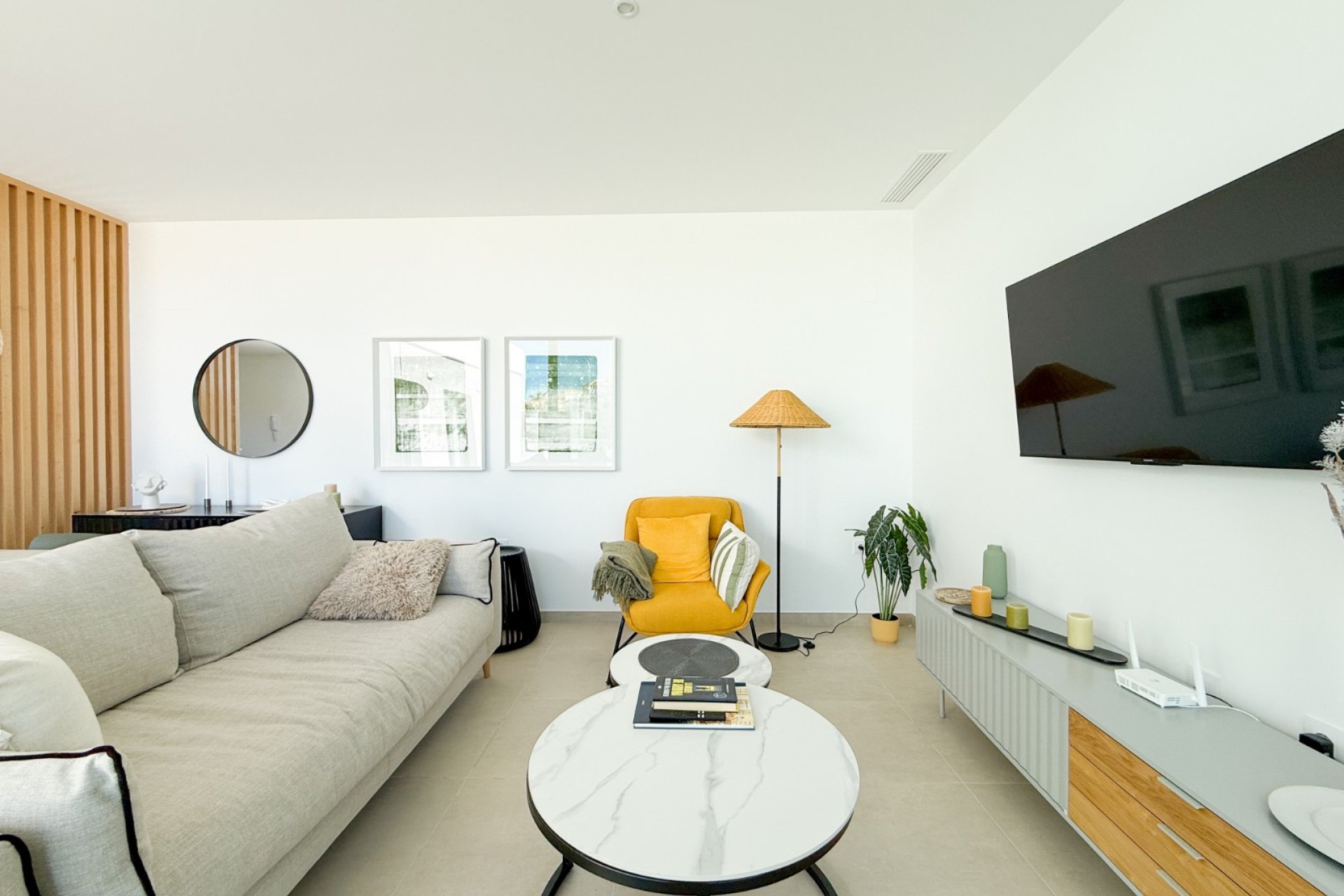 Segunda Mano - Villa - San Juan de los Terreros