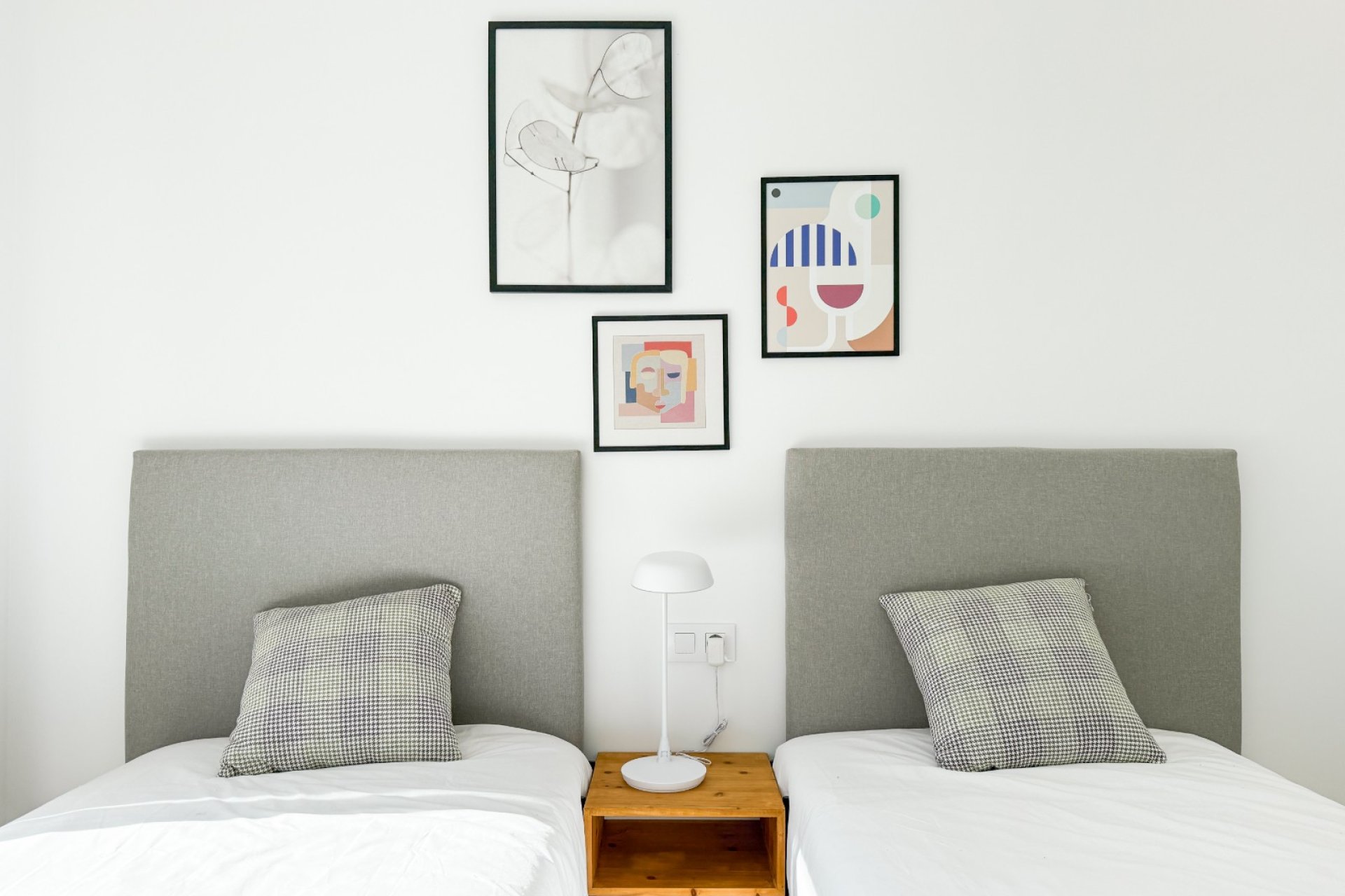 Segunda Mano - Villa - San Juan de los Terreros