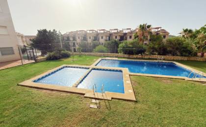Cómodo apartamento en venta en Los Collados Águilas: máxima tranquilidad a un paso de la playa