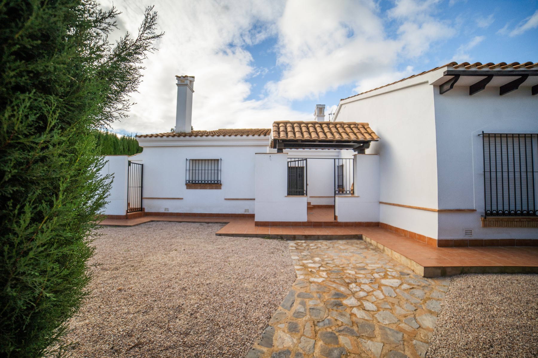 Villa in El Mingrano - Image 3