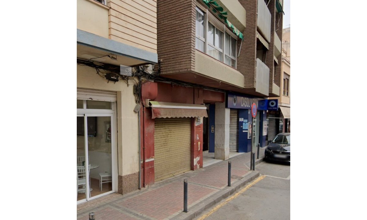 Revente - Commercial - Águilas - Centre