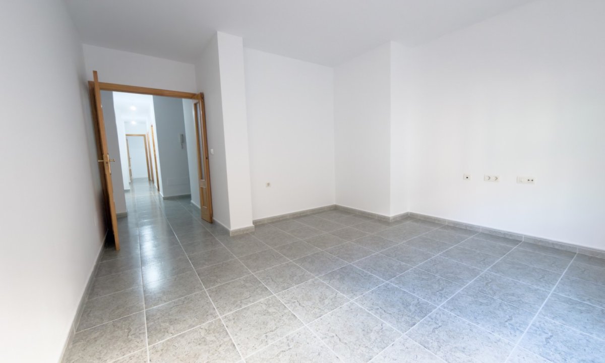 Resale - Apartment / flat - Águilas - Avd Juan Carlos I