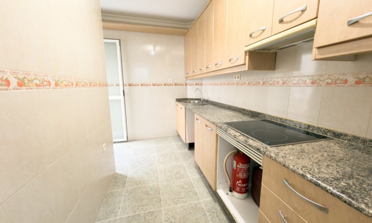 Resale - Apartment / flat - Águilas - Avd Juan Carlos I