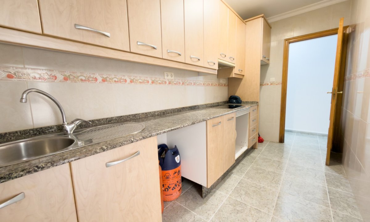 Resale - Apartment / flat - Águilas - Avd Juan Carlos I