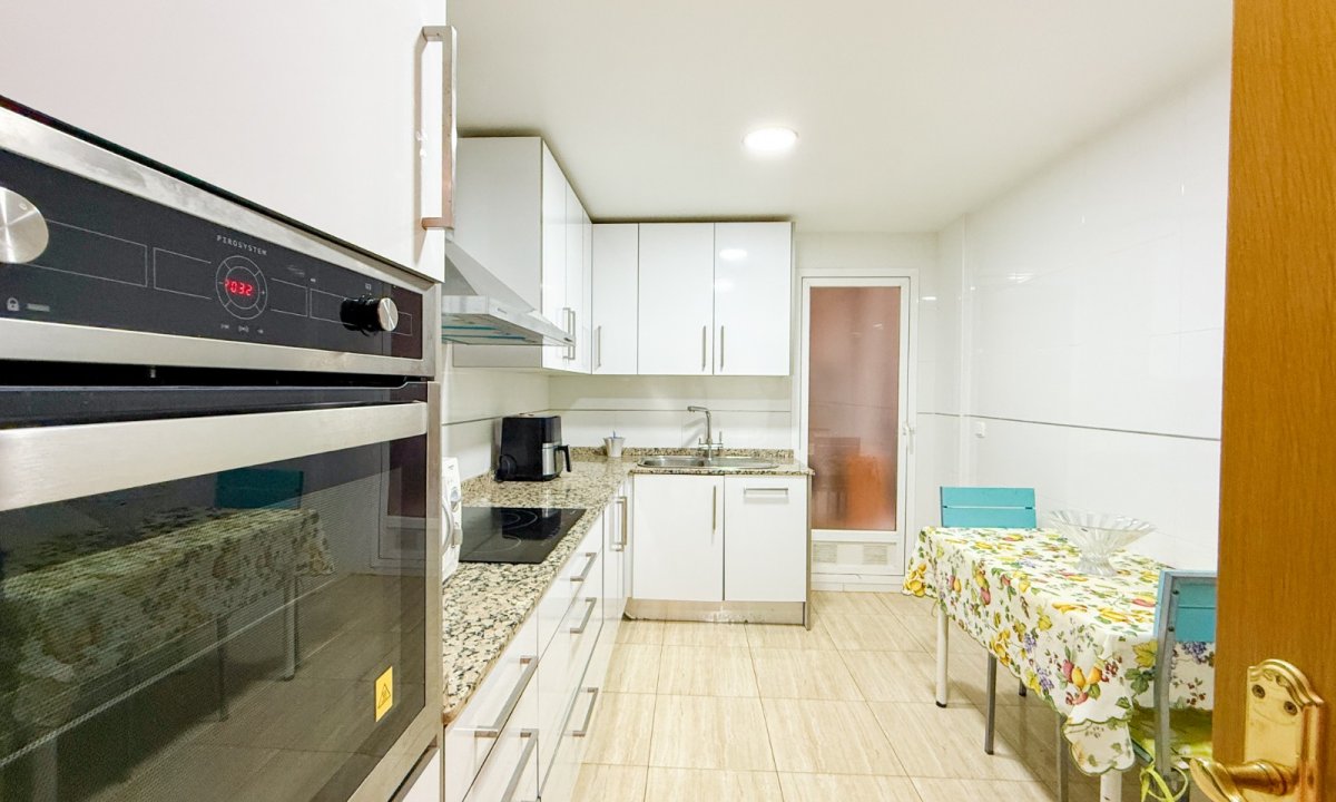 Resale - Apartment / flat - Águilas - Center