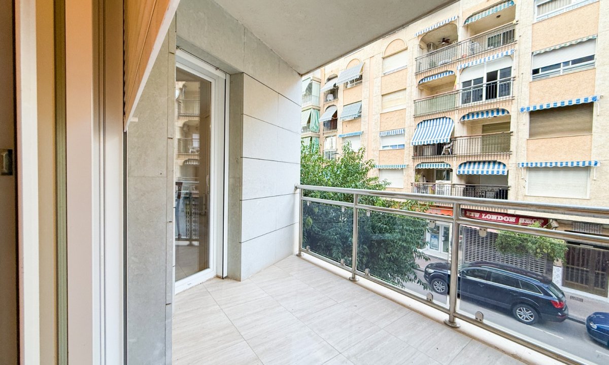 Resale - Apartment / flat - Águilas - Center