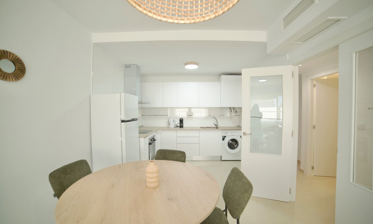 Odsprzedaż - Mieszkanie w bloku - Águilas - Las Lomas