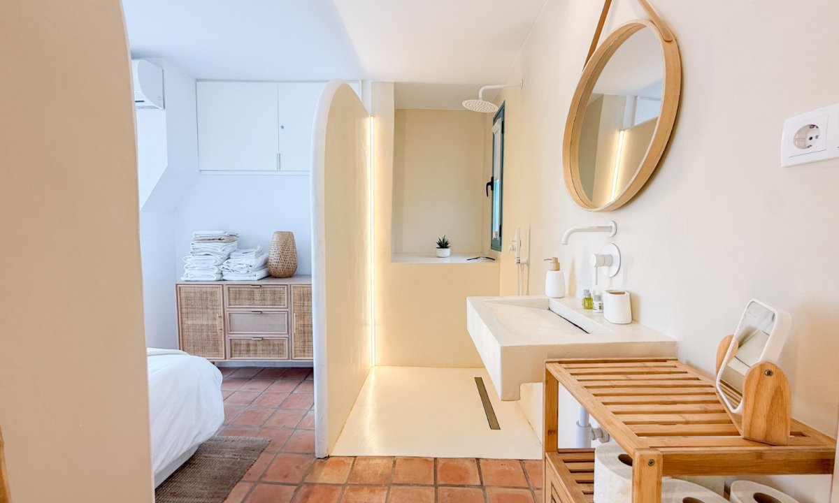 Odsprzedaż - Kamienica - Águilas - Centrum