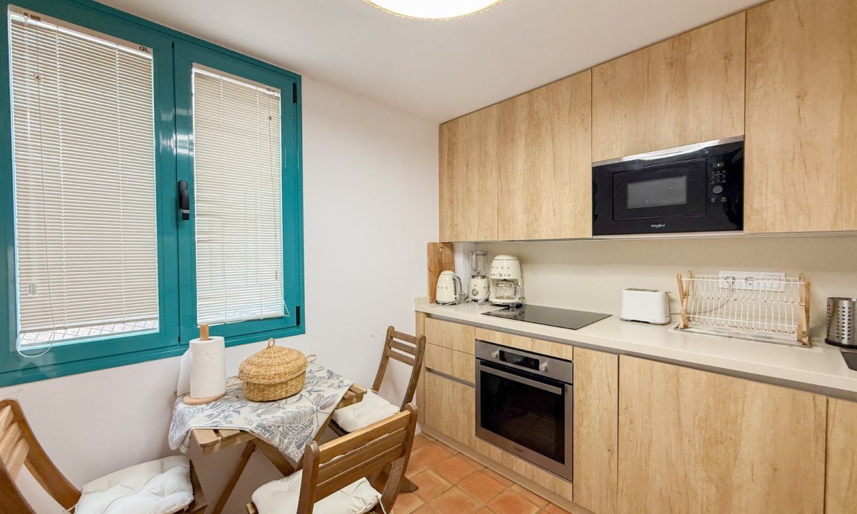 Odsprzedaż - Kamienica - Águilas - Centrum