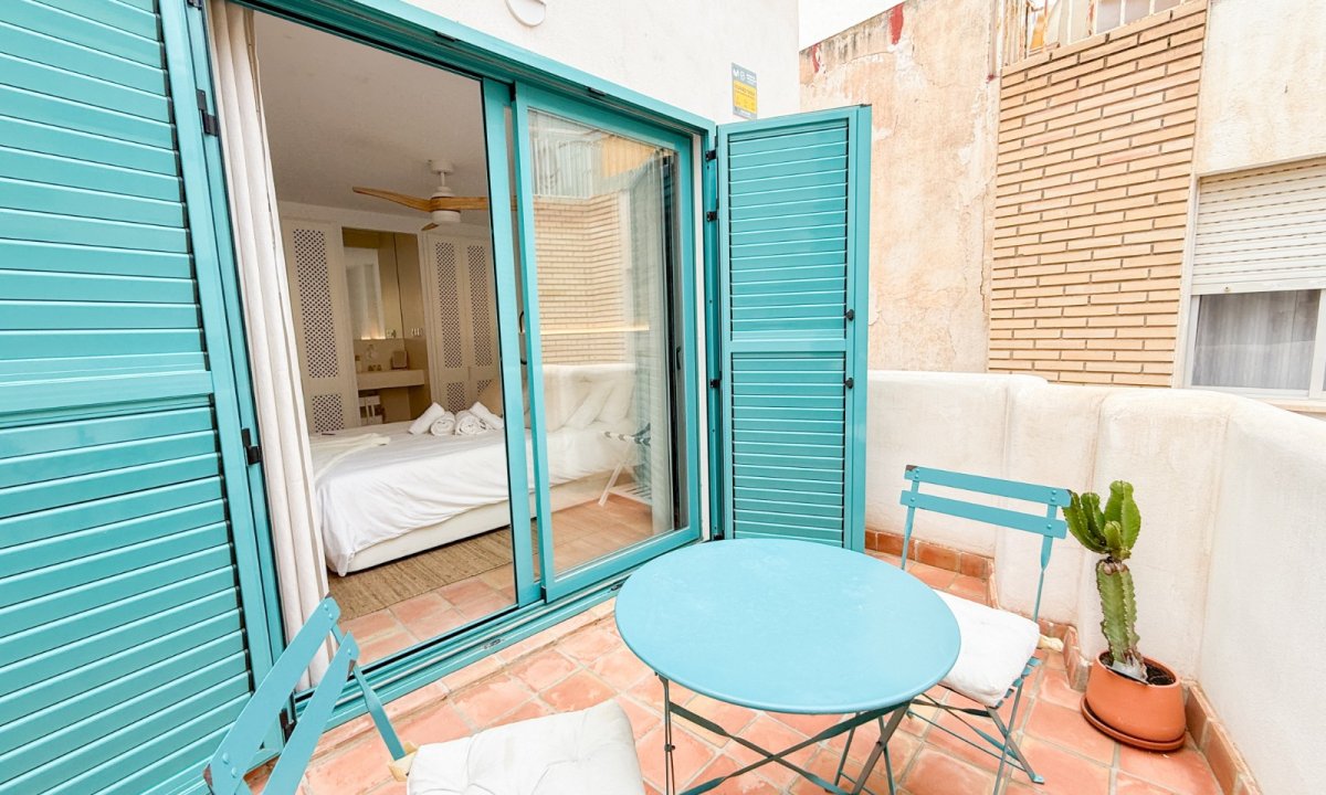 Odsprzedaż - Kamienica - Águilas - Centrum