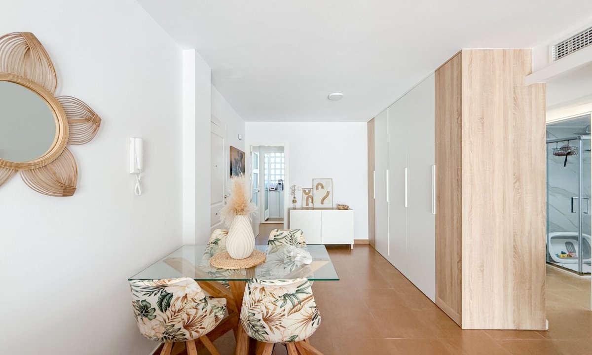 Odsprzedaż - Mieszkanie w bloku - Águilas - Zona Aldi