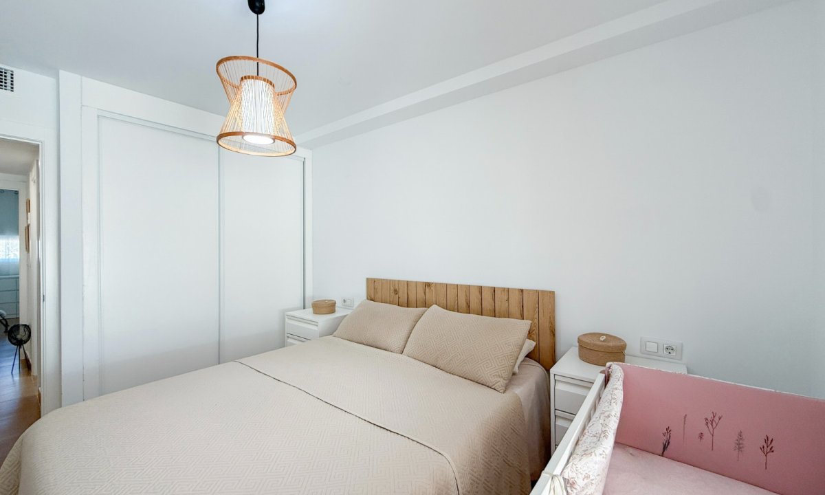 Odsprzedaż - Mieszkanie w bloku - Águilas - Zona Aldi