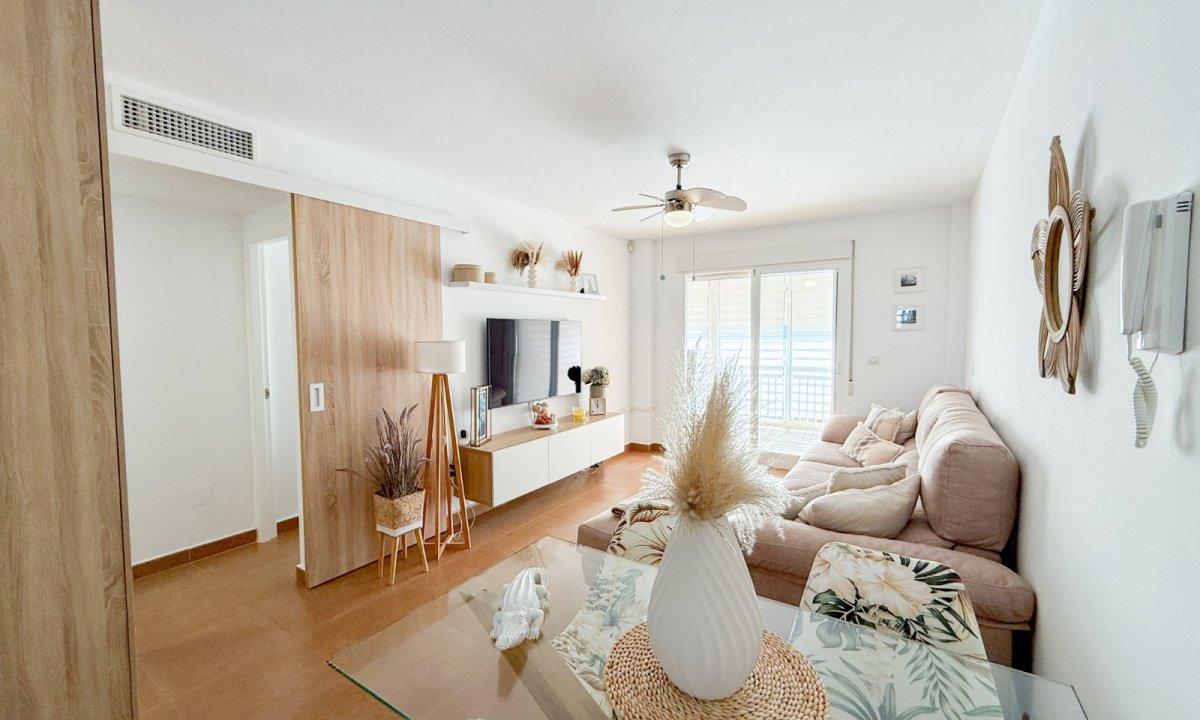 Odsprzedaż - Mieszkanie w bloku - Águilas - Zona Aldi