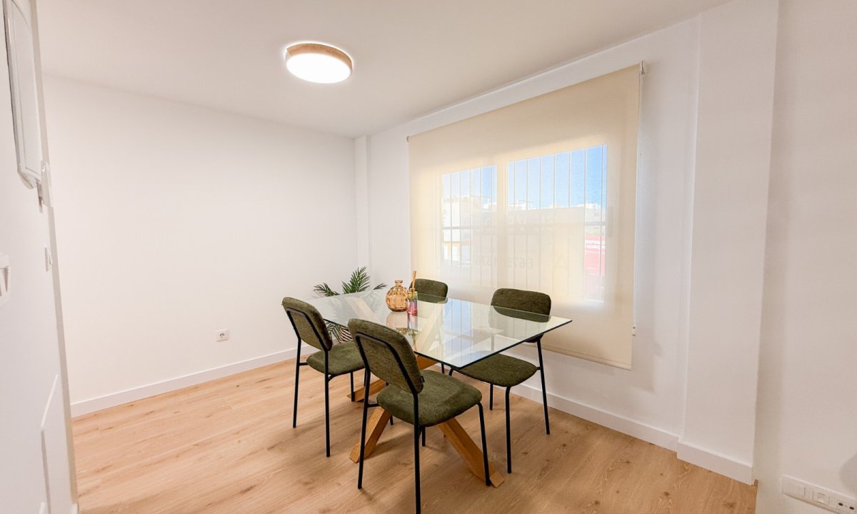 Resale - Apartment / flat - Águilas - Las Lomas