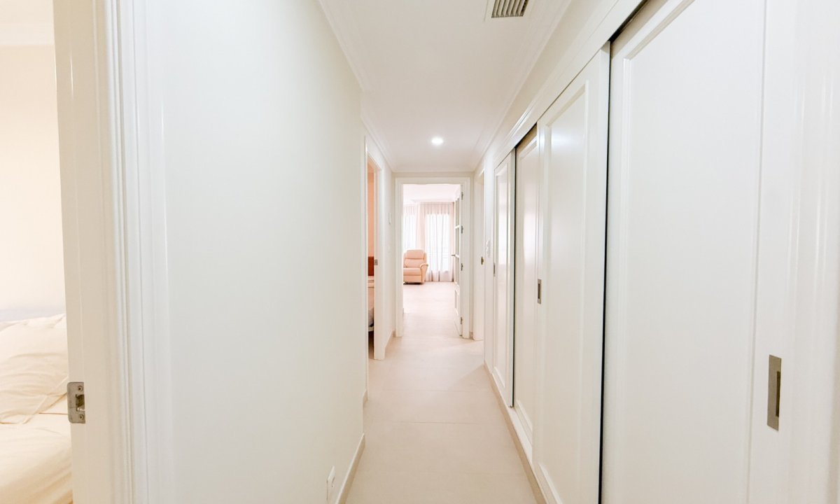 Resale - Apartment / flat - Águilas - Rey Carlos III