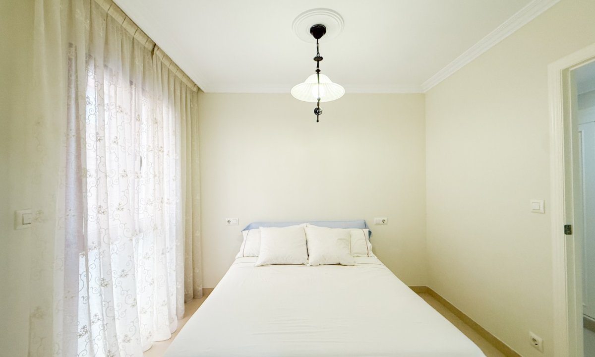 Resale - Apartment / flat - Águilas - Rey Carlos III