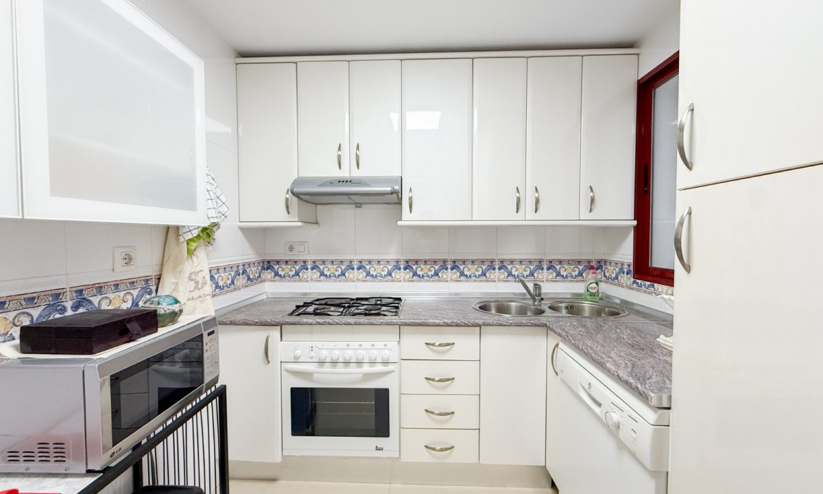 Resale - Apartment / flat - Águilas - Rey Carlos III