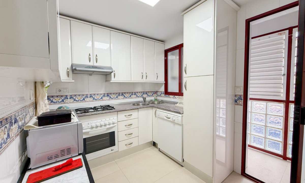 Resale - Apartment / flat - Águilas - Rey Carlos III