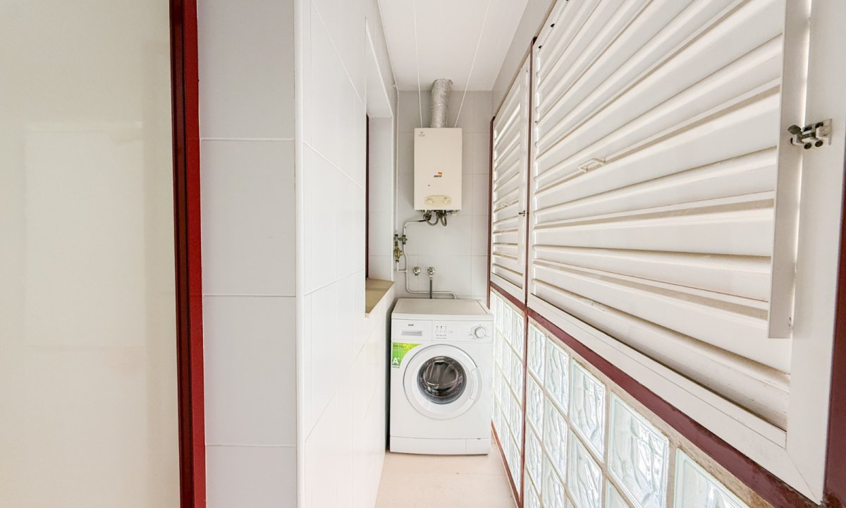 Resale - Apartment / flat - Águilas - Rey Carlos III