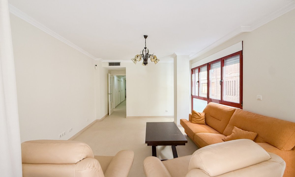 Resale - Apartment / flat - Águilas - Rey Carlos III
