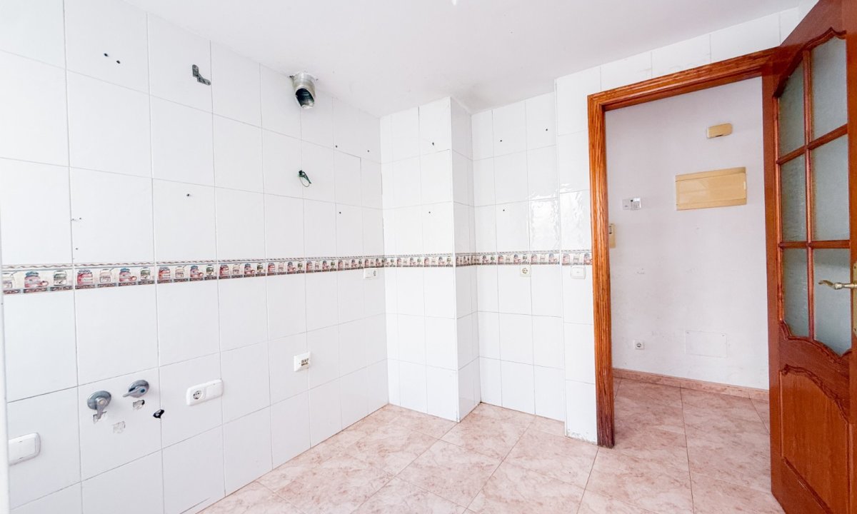 Resale - Apartment / flat - Águilas - Mediterraneo School